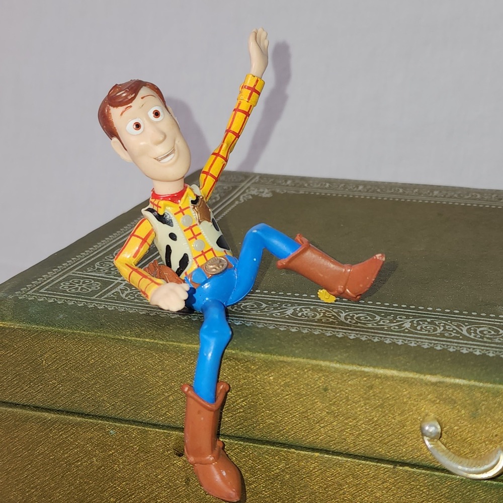 Disney Pixar Toy Story Woody Bendable 5" Figure Shelf Sitter Cowboy Plastic